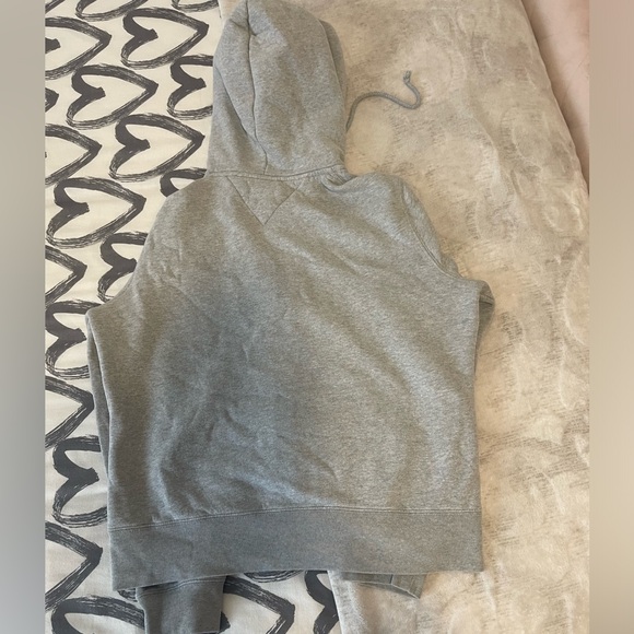 Grey Tommy Hilfiger Zip-Up Hoodie, with a tick wool inside - Picture 2 of 5